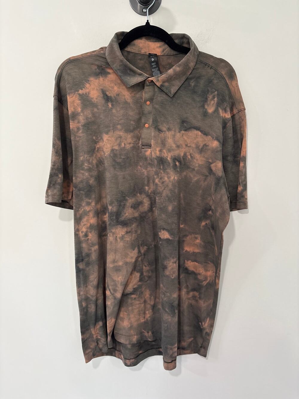 Lululemon Men’s Polo Gray & Orange